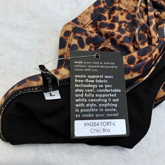 Onzie NWT Leopard Print Performance Sports Bra Women L - Picture 9 of 10